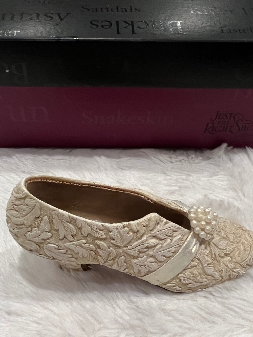 Vintage Just the Right Shoe